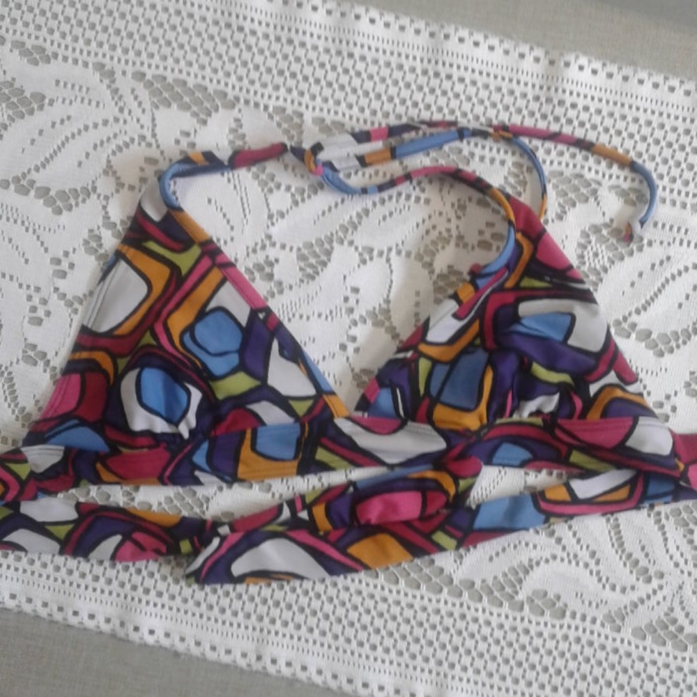 $5 add on. Colorful design Baltex bikini top